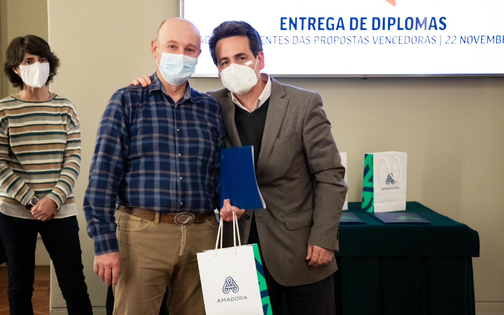 Entrega de Diploma ao proponente da Proposta 6 – Instalação de infraestruturas para prática BTT e utilização Bicicleta - Parque das Artes e do Desporto
Projeto – Instalação de infraestruturas para prática de BTT e utilização de Bicicleta no Parque das Artes e do Desporto
Proponente: Luís David Pereira de Castro Martins
Valor de investimento estimado: 150.000€